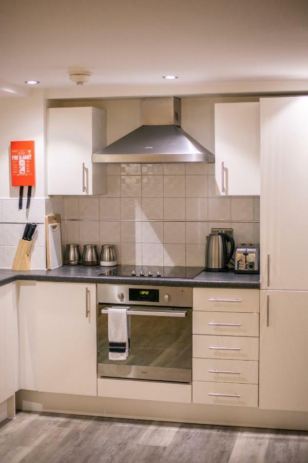 New York Loft Style Serviced Apartment In Liverpool City Centre Exterior foto